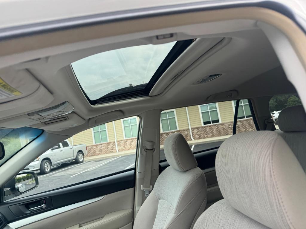 2013 Subaru Outback Premium - Photo 13